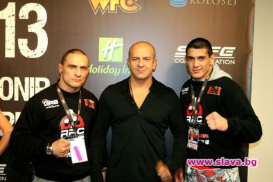 Победа за Светлозар Савов на WFC 13 в Белград