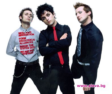Състезание за пънк гребени с изпълнения на KoЯn и Green Day