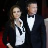 Анджелина Джоли и Брад Пит връчват Оскари