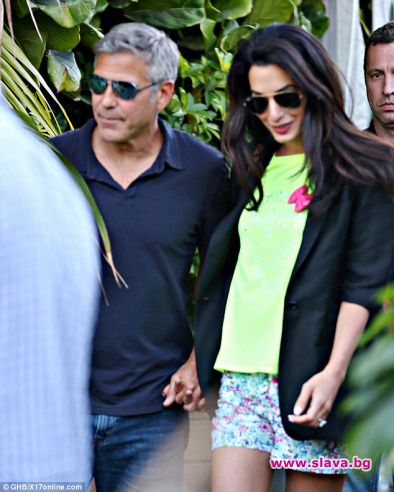 Клуни и адвокатката се бракуват във Венеция на годишнината от първа среща