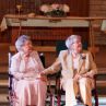 Баби-лесбийки се ожениха след 72 години заедно