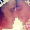 Мадона провокира с фото на двама целуващи се мъже