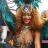 Риана върти секси танци в Барбадос 