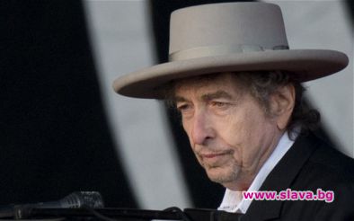 Боб Дилън взе нобелова награда за литература 