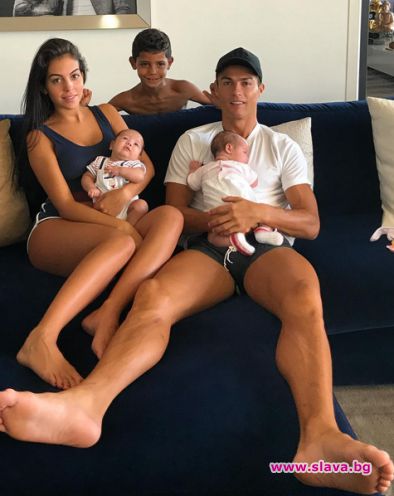 Семейното щастие на Кристиано Роналдо