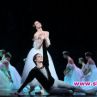 Балерината Светлана Захарова танцува в София