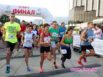 Лорина Камбурова и Орлин Павлов бягат в софийски маратон