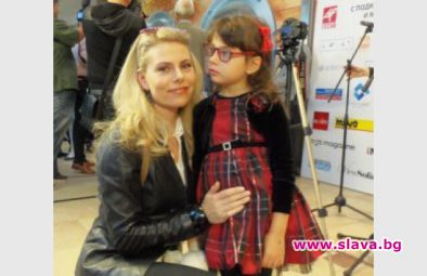 7 годишната дъщеря на Деси Банова успя да изнерви водещата Гала