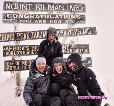 Манди Мур покори Килиманджаро