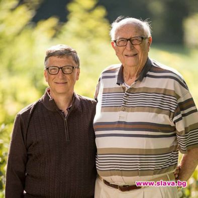 Бил Гейтс показа баща си като пусна снимка с него