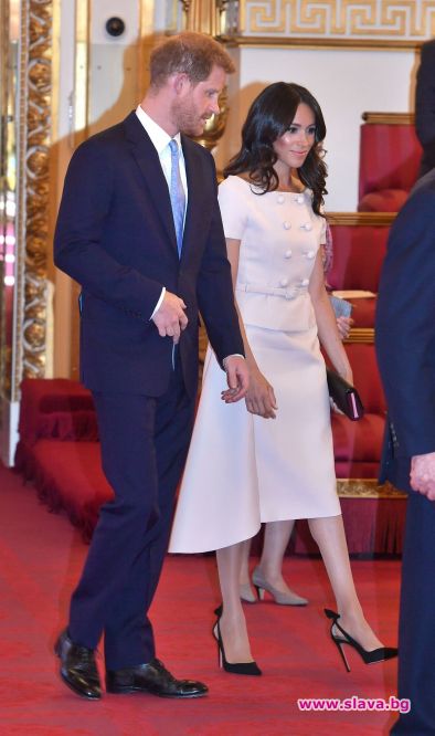 Принц Хари отказа да хване за ръка съпругата си на официално мероприятие