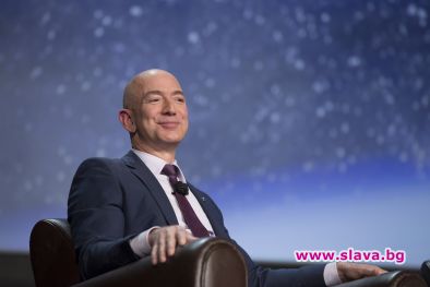 Състоянието на основателя на Amazon.com Джеф Безос надмина 150 млрд.