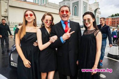 Григорий Лепс подари поп група на дъщеря си