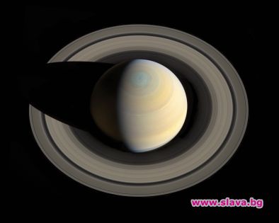 Сатурн губи пръстените си, сочи проучване на НАСА. Те ще