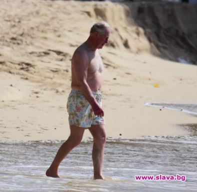 Британският престолонаследник принц Чарлз показа атлетична физика на плаж в