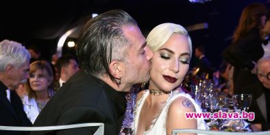 Лейди Гага отменила годежа с Кристиан Карино, защото е ревнив