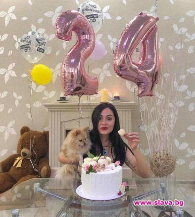 Радост Тодорова отпразнува рождения си ден в Русия. Носителката на