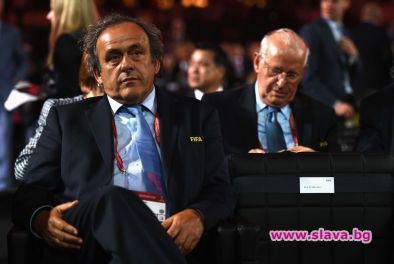 Бившият президент на УЕФА Мишел Платини, близък приятел на Боби