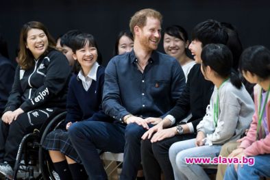 Херцогът на Съсекс принц Хари предприе самостоятелна визита в Япония