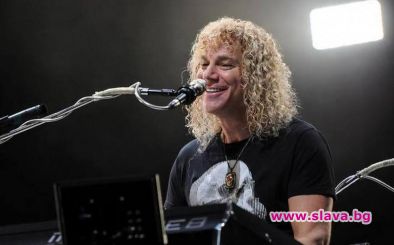 Кийбордистът на американската рокгрупа Bon Jovi Дейвид Брайън съобщи