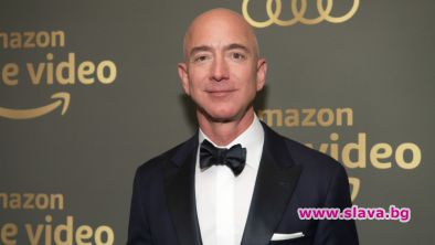 Изпълнителният директор на Amazon Джеф Безос оглавява за трети път