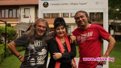 Маги Халваджиян официално откри летния сезон но не на Черноморието