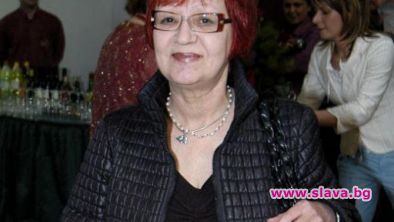 Обичаната българска поетеса Миряна Башева е починала днес в съня