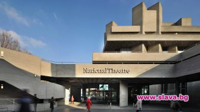 От събота във Великобритания са разрешени театралните спектакли на закрито