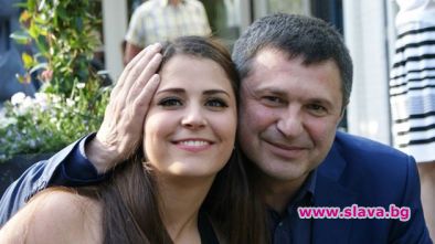 24 годишната дъщеря на Милен Цветков започна стаж в Ливан Умната