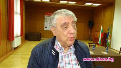 Доктор Емил Илиев създателят на Международния джаз фестивал в