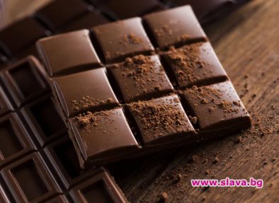 Черният шоколад е едно от малкото удоволствия, които постът позволява.