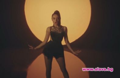 Мата Хари от българската политика скочи направо на Евровизия Изпълнителката