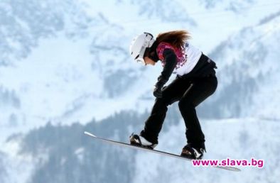 Националната шампионка по сноуборд Александра Жекова стана майка за първи