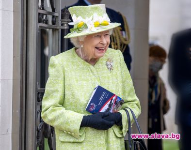 Британската кралица Елизабет Втора по здравословни причини не присъства на