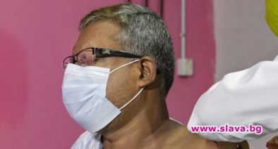Парализиран индиец стана на крака след ваксинация срещу COVID 19 предаде