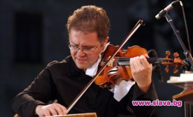 След като направи Мастърклас по цигулка в Кремона Италия концертмайсторът