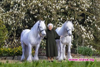 навършва 96 години днес и ще отпразнува празника през уикенда
