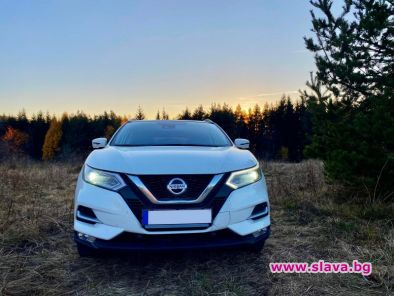 Aвтомобилът е купуван нов от представителството на Нисан в България