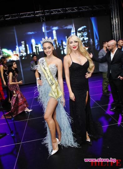 Новата носителка на титлата Мис България Елизабет Кравец очаквано предизвиква