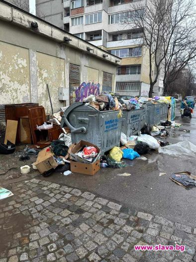 Кметът се хвали с по чист град защото уплашил боклукчиите Фото