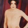Пуснаха голи снимки на Майкъл Джексън и ново сексуално обвинение срещу него