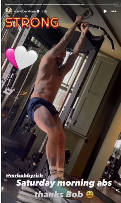Дейвид Бекъм показа невероятно стегнатото си телосложение в Instagram докато
