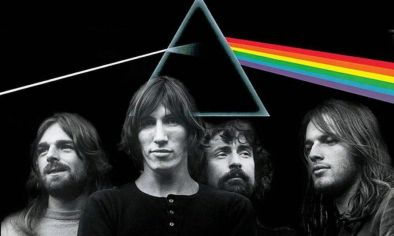 Легендарната британска група Pink Floyd е сключила сделка със Sony