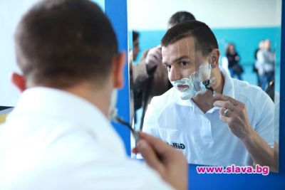 slava.bg : Gillette представи самобръсначки с цветовете на Бразилия