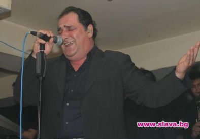 Василис Карас препълни Най клуб