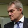 Гола жена за Петков
