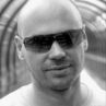 Уникално парти в Ялта клуб събира Satoshi Tomiie и Dave Seaman