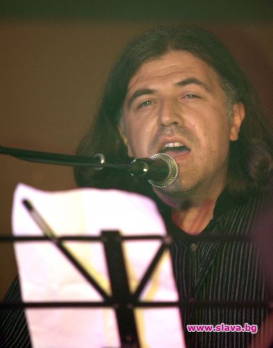 Момчил и Майя откриват 