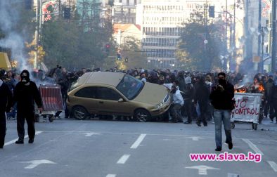 Митинги на преподаватели, ученици и синдикалисти днес в Атина