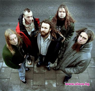 In Flames избухват тази неделя в зала Деница